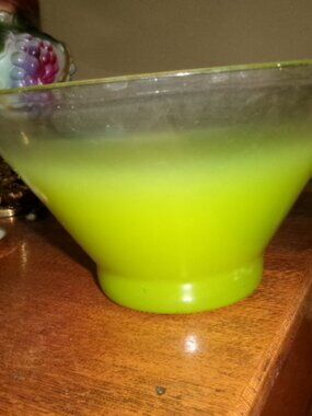 MCM vtg lg Salad bowl Blendo unique vtg past of frosted lime green glass bowl